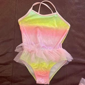 Cute one piece girls bathing suit 4t